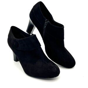 Amelia Grace Womens Ankle Booties Black Faux Suede Heeled Side Zipper Size 9.5
